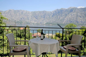 Sea view apartment in Kotor